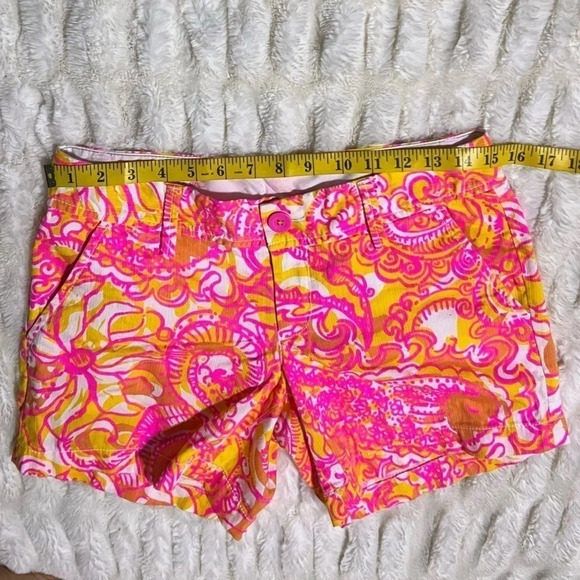 LILLY PULITZER Women’s Callahan Sunshine Yellow “Sea & Be Seen” Print Shorts - Picture 12 of 13